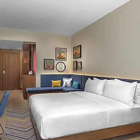 Hampton By Hilton Sisli 4*