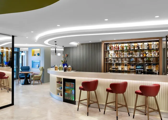 Hampton By Hilton Sisli 4*