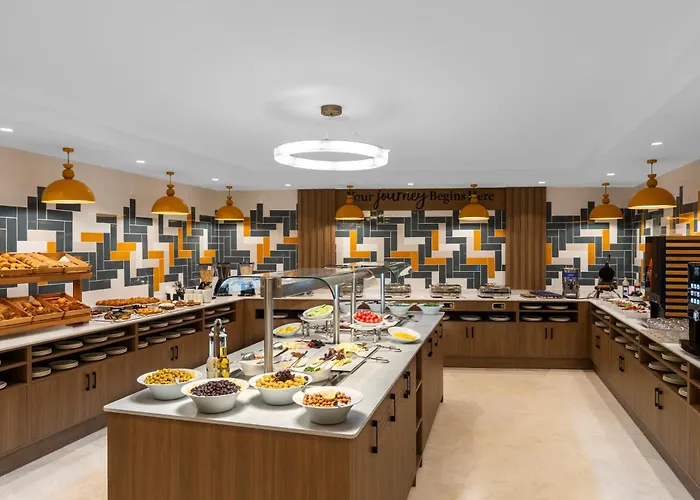 Hampton By Hilton Sisli ホテル