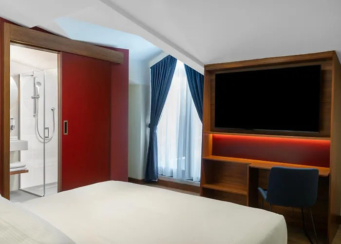 מלון Hampton By Hilton Sisli