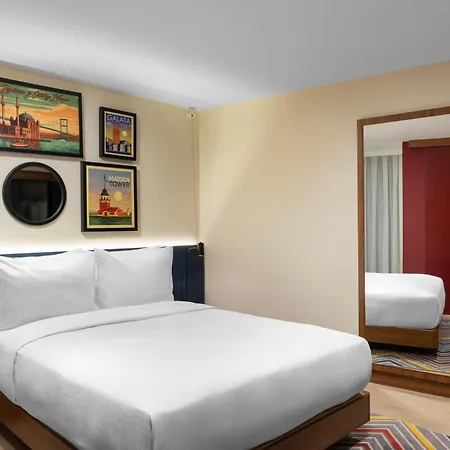 Hampton By Hilton Sisli 4*