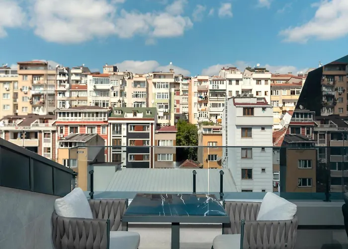 Hampton By Hilton Sisli 4*